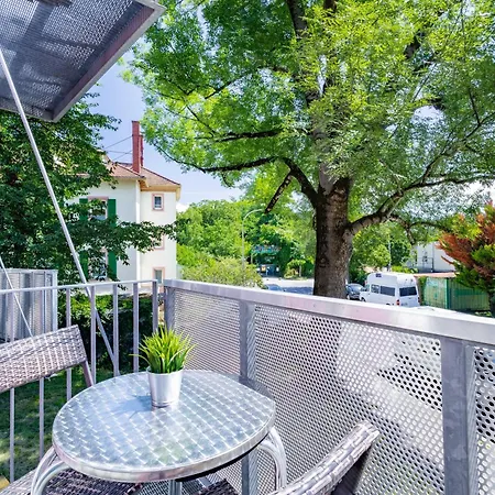 Business Am Hauptbahnhof Apartment *